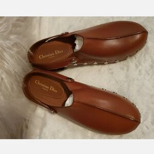 CHRISTIAN DIOR DiorQuake Brown Leather Clogs
